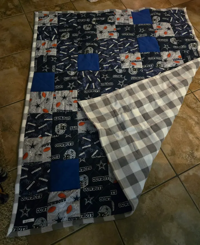 A memory quilt made by a reader using the Making Memories Huggable method (27 of 34).